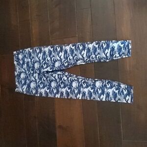 Fabletics Powerhold Blue Camouflage Leggings Nwot